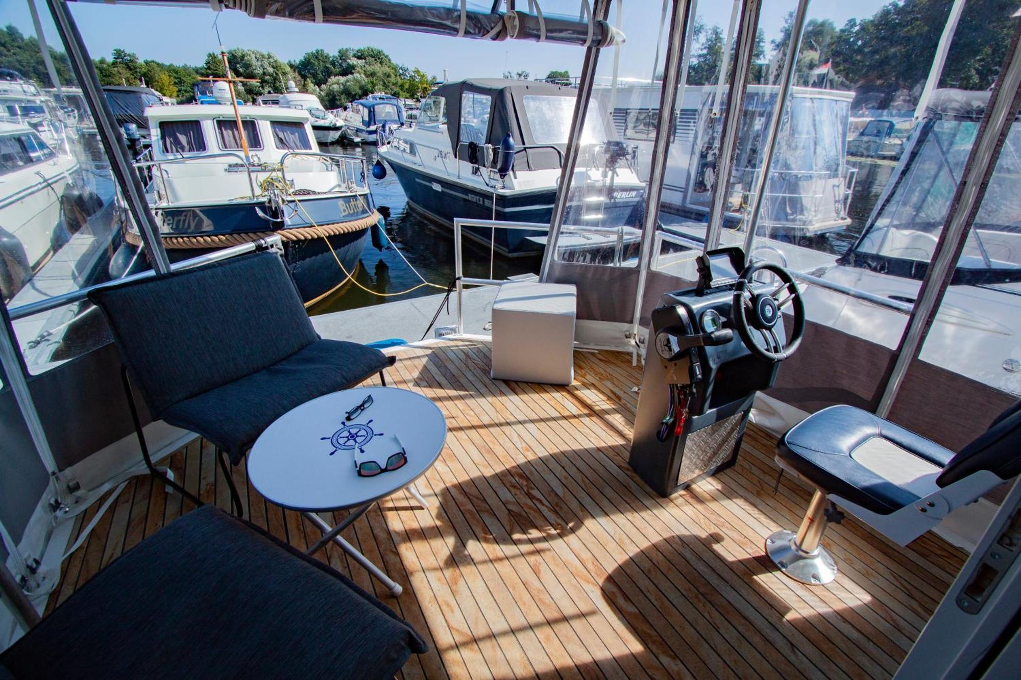 Hausboot Ξενοδοχείο Hennigsdorf Εξωτερικό φωτογραφία